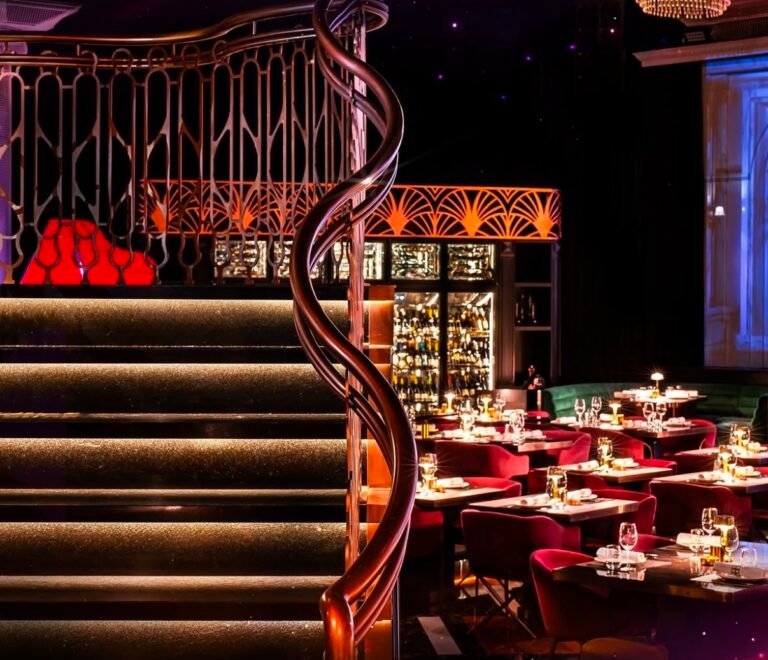 dream dinner show Dubai