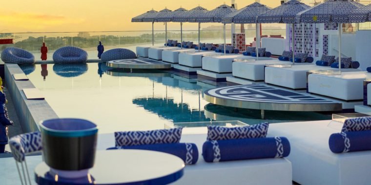 Chinawhite-Sky-Pool-Dubai_1-scaled