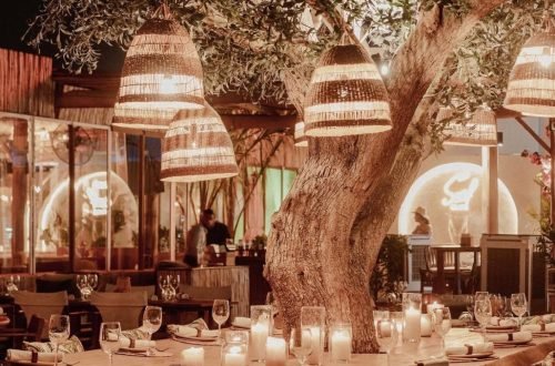 surf club Dubai restaurant night