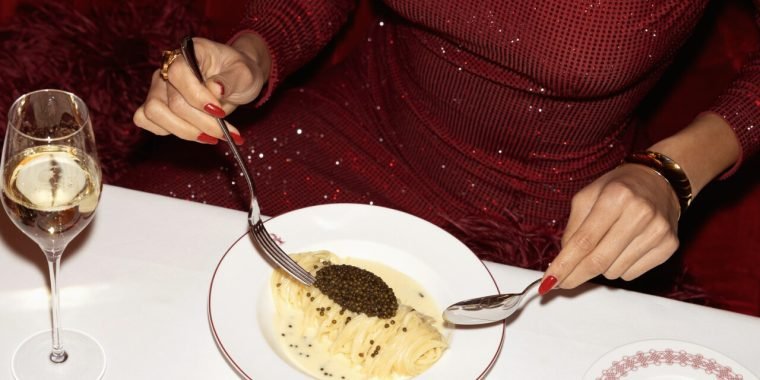 RASP_DUBAI_LADY_2025-1